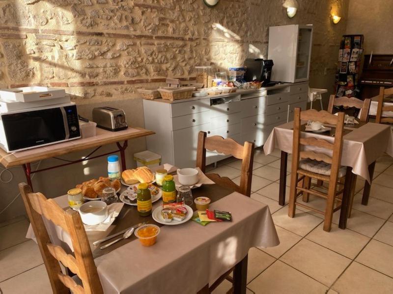 Relais Des Iles D'hôtes * Agen